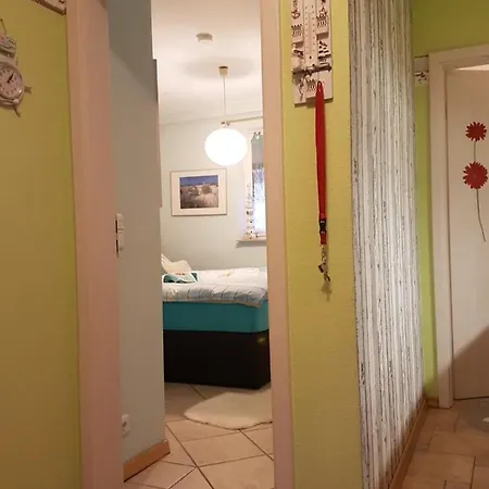 Satama Apartment *