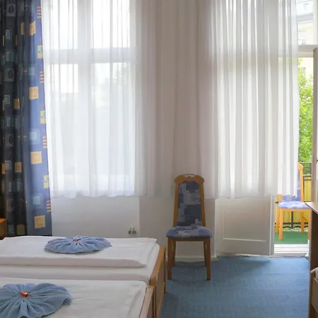 Hotel Gasteiner Hof 2*