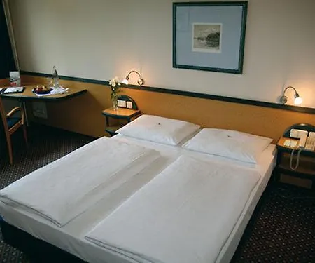 Dorint Airport-hotel Berlin-tegel Szálloda Berlin