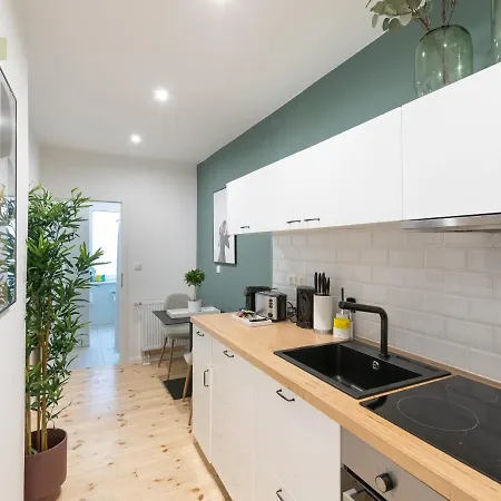 Apartment Aroser Allee