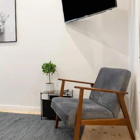 Apartment Aroser Allee *