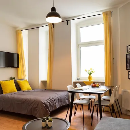 J.hl Ku'damm Style +a/c +rain-shower+u-station Apartment *