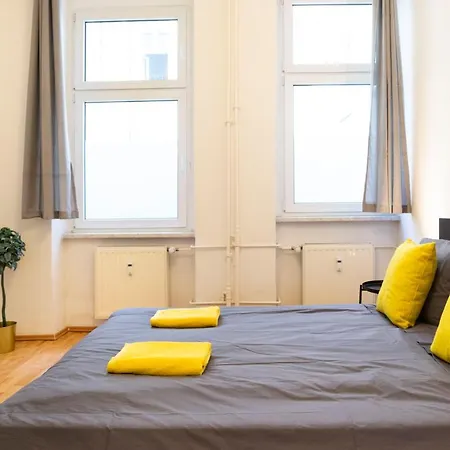Apartment Cosy 2 Bedroom For 8 In Neukolln *