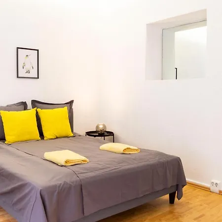 Apartment Cosy 2 Bedroom For 8 In Neukolln Berlin