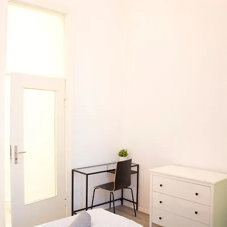 Apartment Moabit Family