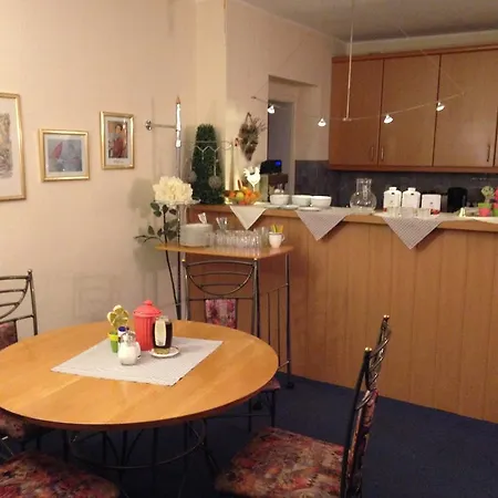Azur Otel 2*