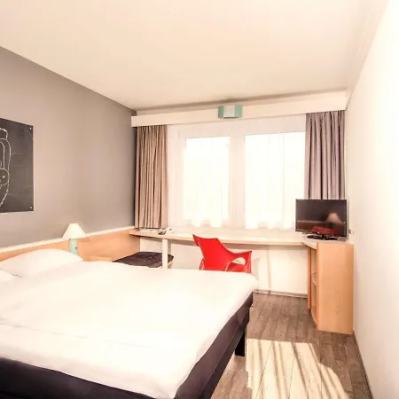 Ibis Nord Hotel 2*