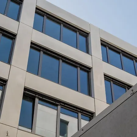 Nena Moritzplatz Apartahotel 3*