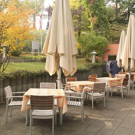 Westlife Hotel