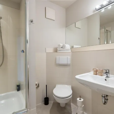 Limehome Chausseestrasse * ברלין