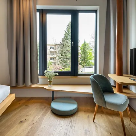 Numa Drift Aparthotel