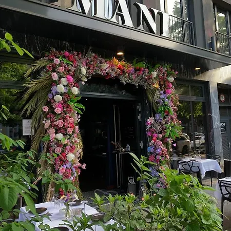 Mani By Amano Hotel