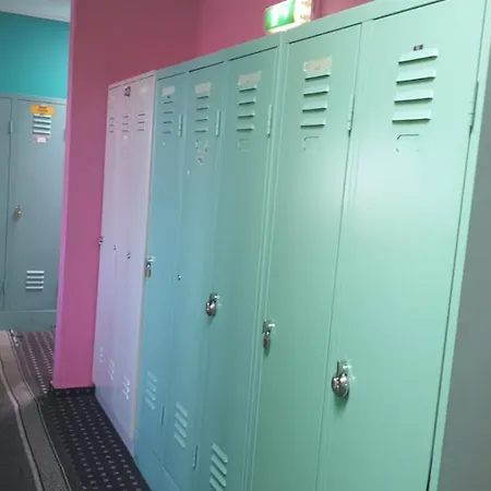 Hostel Isas