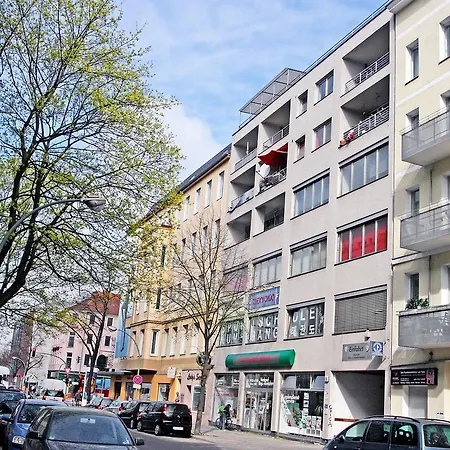 Ringbahnstrasse Apartment Berlin