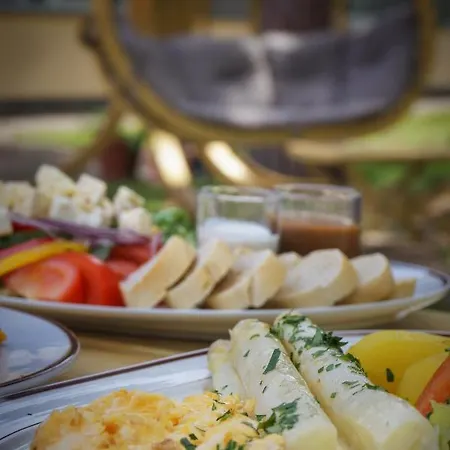 Waldhotel Am See Berlin-Schmoeckwitz Hotel 3*