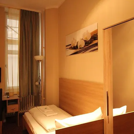 Elegia Am Kurfuerstendamm Berlin