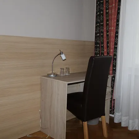 Elegia Am Kurfuerstendamm Berlin