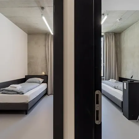 Apartahotel Nena Moritzplatz 3*