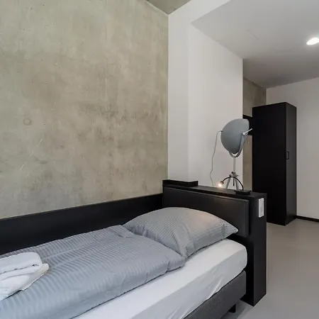 Apartahotel Nena Moritzplatz 3*