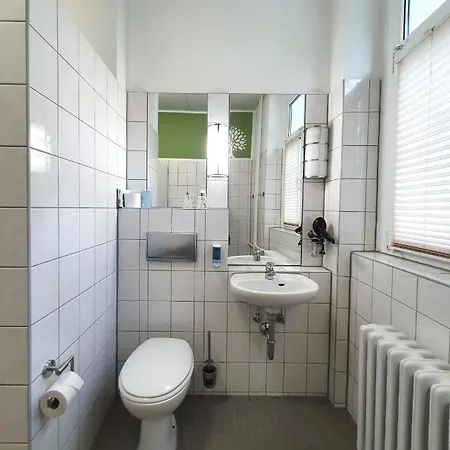Hotel Waldhotel Am See Berlin-Schmoeckwitz 3*