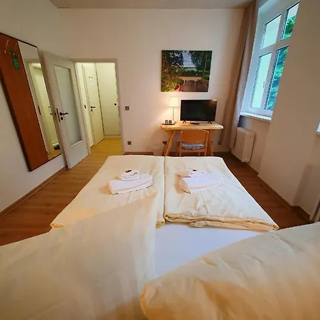 Waldhotel Am See Berlin-Schmoeckwitz Hotel Berlin