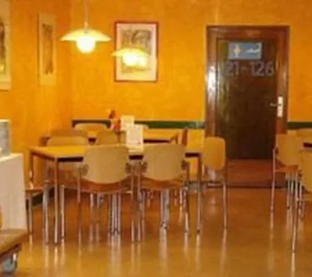 Hotel Ernst Reuter