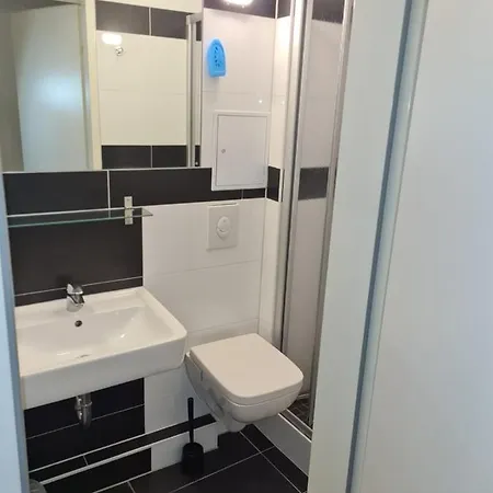Hostel Zafir