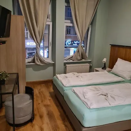 Hostel Zafir *
