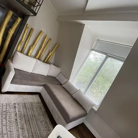 Apartment Luxuswohnung In Der Herzbergstrasse 139, Lichtenberg, 10365 Berlin, Deutschland Berlin