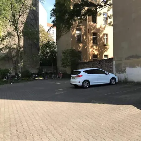 Designer With Terrace & Free Parking Apartment Berlin
