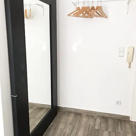 Designer With Terrace & Free Parking * Berlin