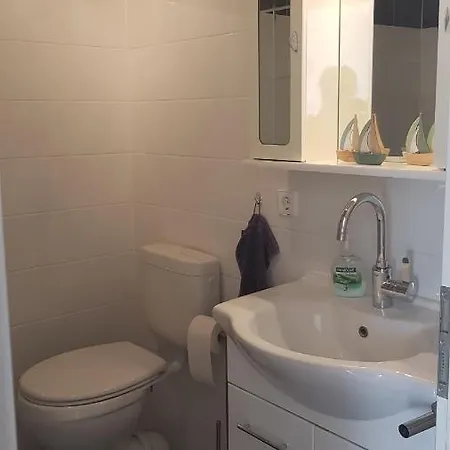 2 Zimmerwohnung Am Flughafen Schoenefeld Apartment Berlin