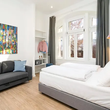 Aparthotel Bensimon Mitte/wedding 4*