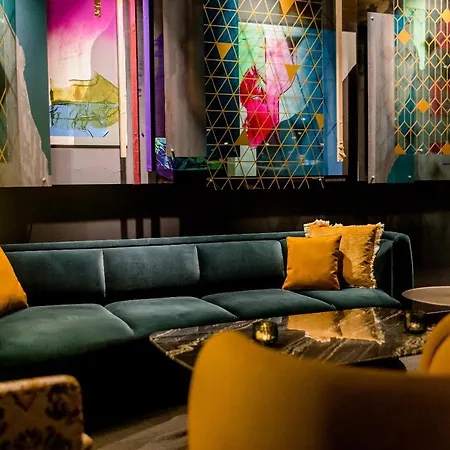 One Berlin-hackescher Markt Hotel 3*