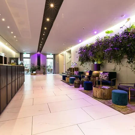 Lindner Ku'damm, Part Of Jdv By Hyatt מלון 4*