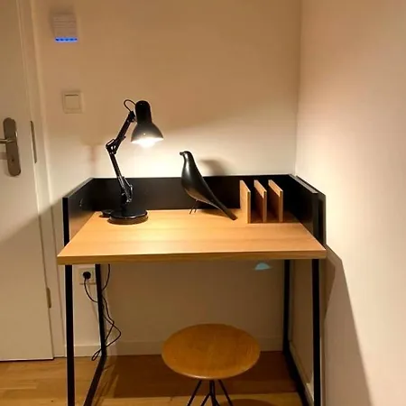 TESLA / Grünheide Wohnung hochwertig möbliert Apartment Berlin