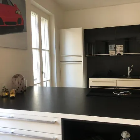 Luxury 145 M2 With Terrace Apartment *