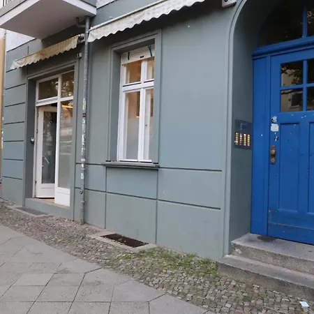 61 Apartment