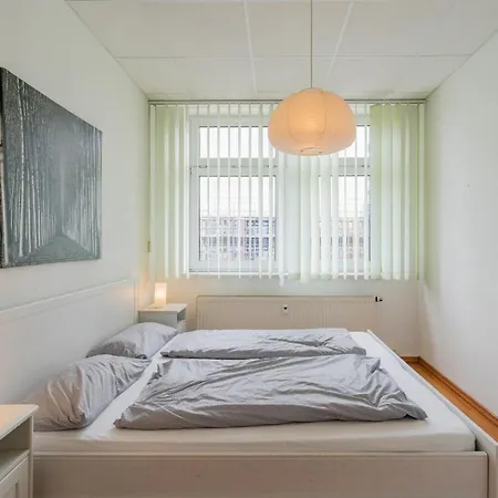 Apartment Spacious And Modern Furnished For 10 Guests