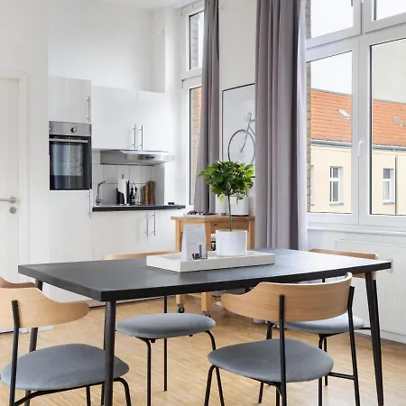 Limehome Neue Strasse Apartment *