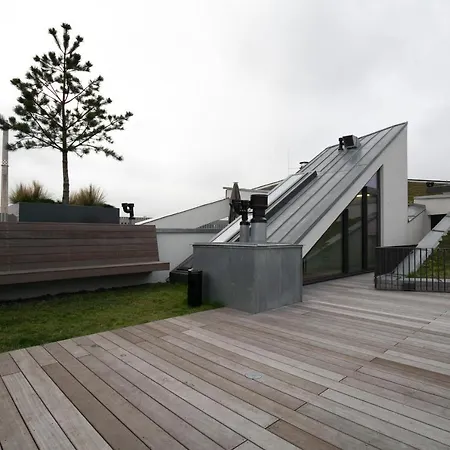 Nena Sapphire By Libeskind Apartment *
