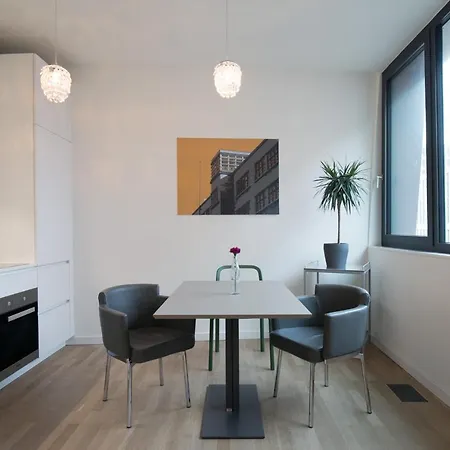 Nena Sapphire By Libeskind Berlin
