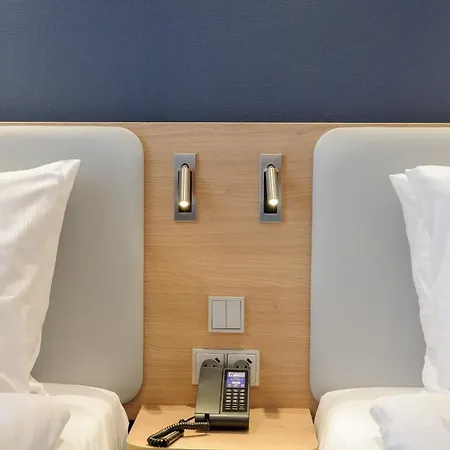 Express - - Alexanderplatz By Ihg Hotell Berlin