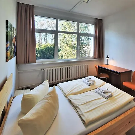 Hotel Waldhotel Am See Berlin-Schmoeckwitz