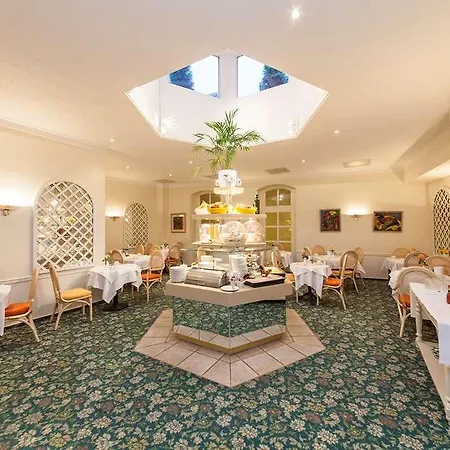 Hotel Kronprinz 3*