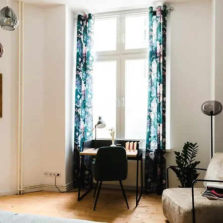 4-zi Urban Design 120m² Brandnew 200mbit Apartamento