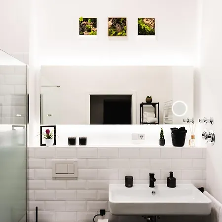 4-zi Urban Design 120m² Brandnew 200mbit Apartment Berlin