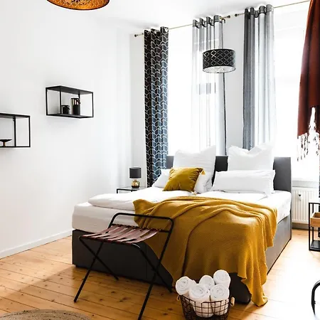 4-zi Urban Design 120m² Brandnew 200mbit Apartment Berlin