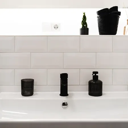 Apartamento 4-zi Urban Design 120m² Brandnew 200mbit Berlín