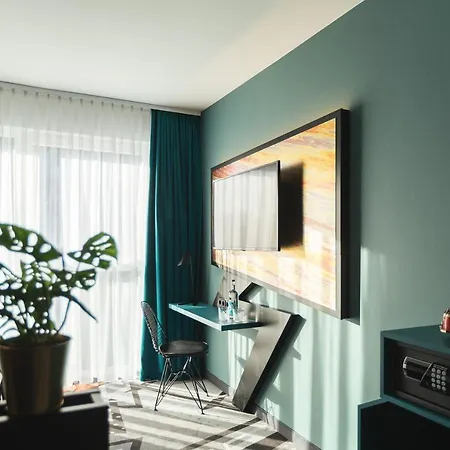 - The Niu, Flash Charlottenburg By Ihg Hotell Berlin